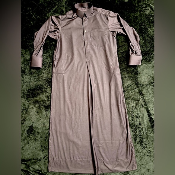 Long Sleeve Purple Button-Up Thobe - Picture 1 of 3